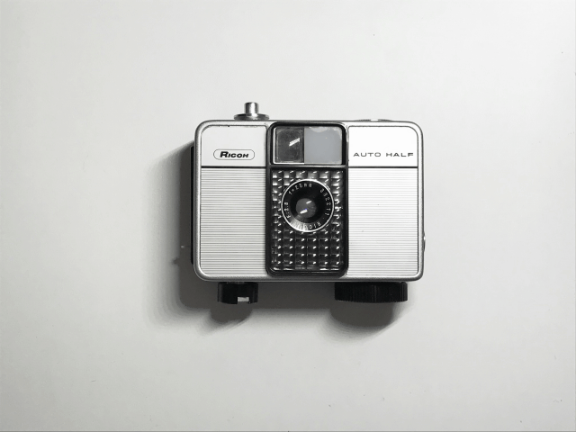 リコーオートハーフEのカメラ修理 | 東京カメラリペア