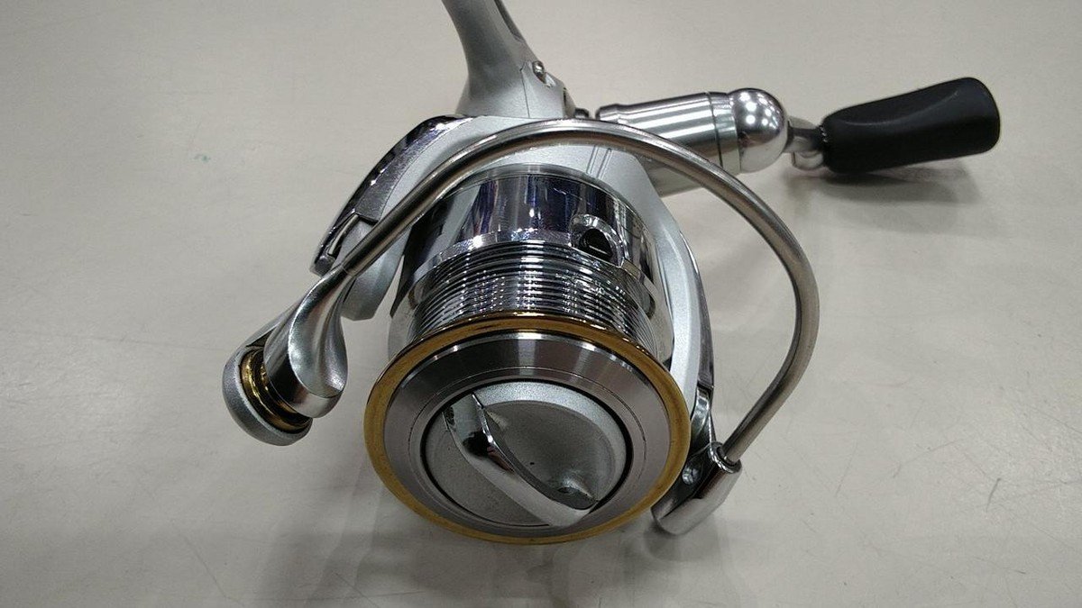 DAIWA 07 Luvias 2004 spinning reel #PB10239 | eBay