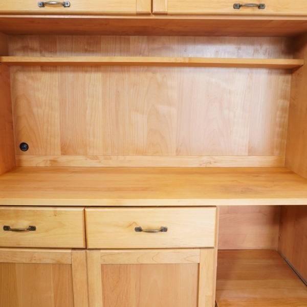 MOMO natural(モモナチュラル)の人気シリーズVIBO キッチンボードです