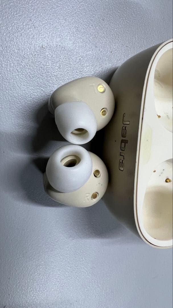 即購入可）Jabra Elite 85tワイヤレスイヤホン ゴールド（外箱付